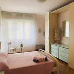 Casa Viola Vicino Al Mare By Smart-home Appartement Vallecrosia