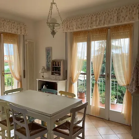 Casa Viola Vicino Al Mare By Smart-home