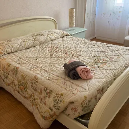 Casa Viola Vicino Al Mare By Smart-home * 瓦莱克罗夏