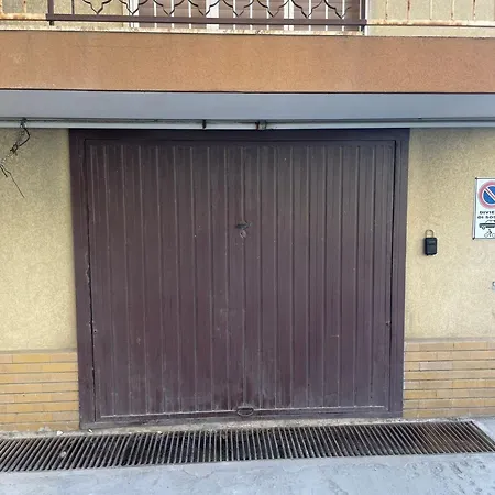 Casa Viola Vicino Al Mare By Smart-home * 瓦莱克罗夏