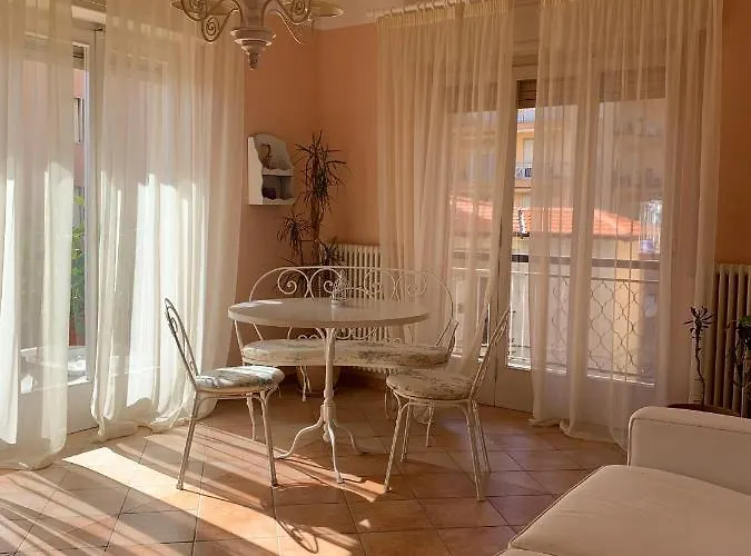 Casa Viola Vicino Al Mare By Smart-home